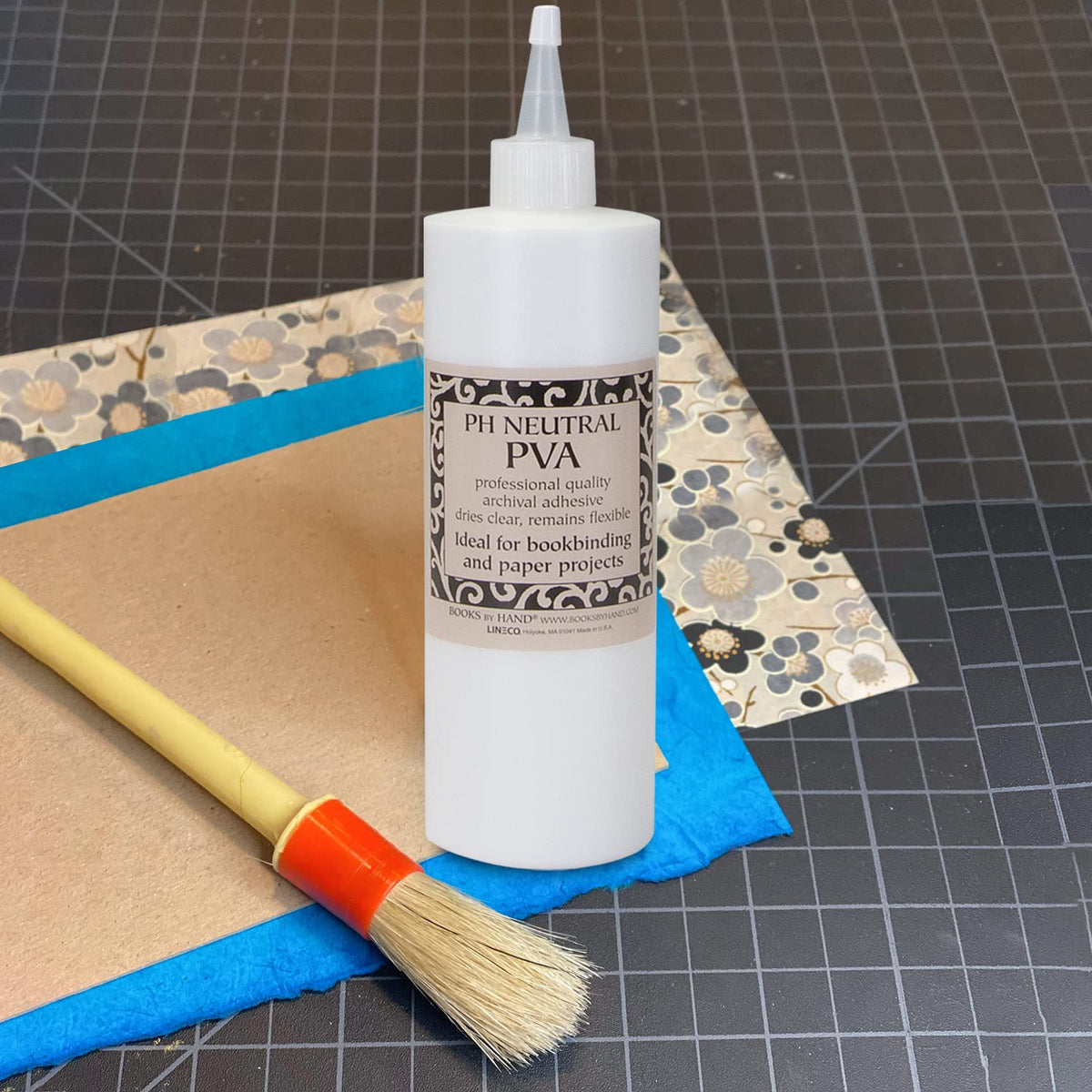 Lineco PH Neutral PVA Adhesive, Dries Clear, 16 Ounce, Pack of 2